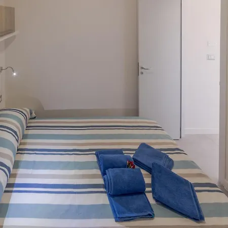 2 Bedroom Gorgeous In
