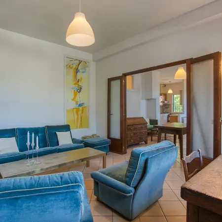 2 Bedroom Gorgeous In 라바냐