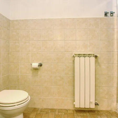 2 Bedroom Gorgeous In